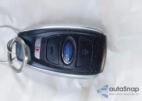 2015 Subaru Outback 3.6R Limited z USA, uszkodzony, nr VIN 4S4BSENC0F3359418